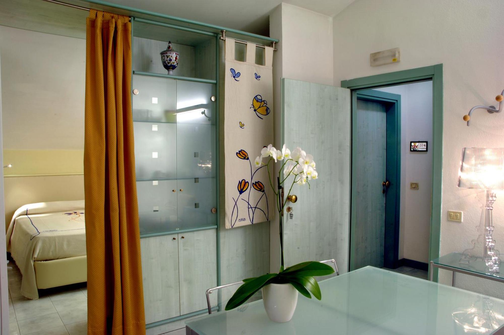 Hotel Eros Residence Cervia Eksteriør bilde