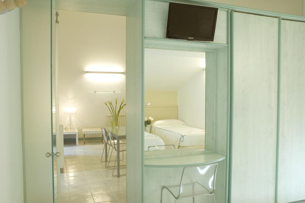 Hotel Eros Residence Cervia Eksteriør bilde